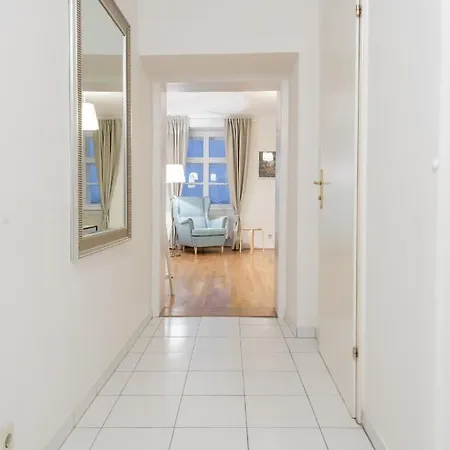 Beautiful City At Famous Ballgasse Appartement Vienne