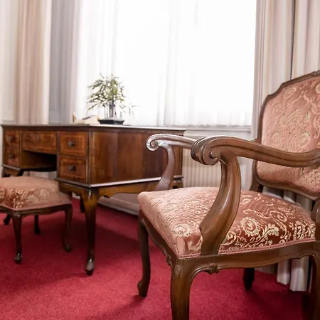 Hotel-pension Dormium Отель Вена