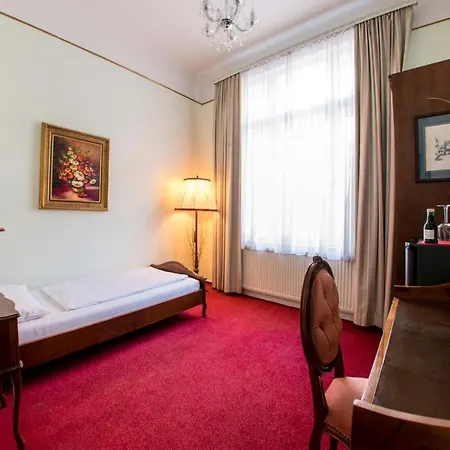 Отель Hotel-pension Dormium