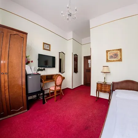 Hotel-pension Dormium Отель