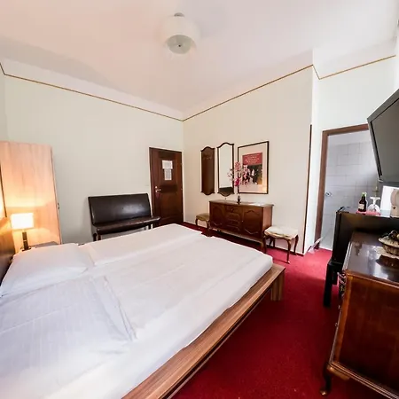 Hotel-pension Dormium Отель