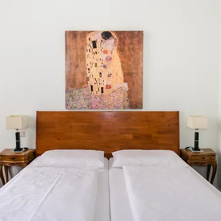 Hotel-pension Dormium Отель Вена