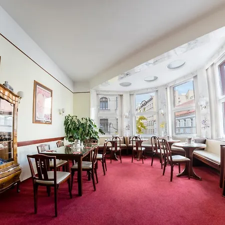 Hotel-pension Dormium Отель 3*