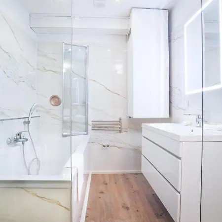 Sky9 Center Apartment Vienna