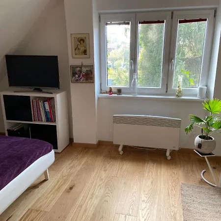 Homestay Cavallina Private For Ladies