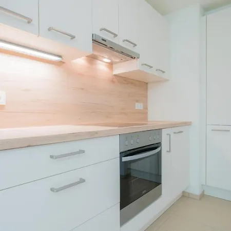 Residence, Mariahilfer Str. - Neubaugasse *