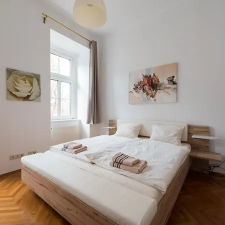 Apartment Belvedere *