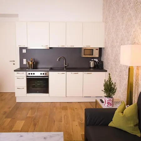 Flair By Family & Apartment