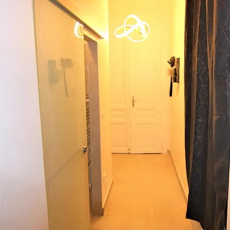 Cityapartments - Design 4 Apartment *