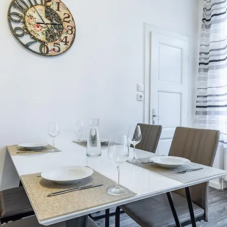Christiano - Schoenbrunn Apartment Vienna
