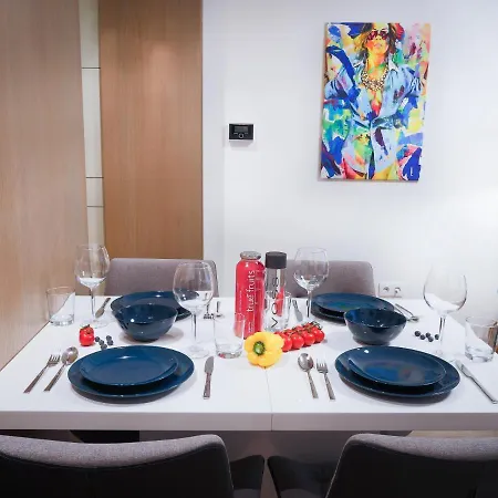 Appartement Sky9 Center *