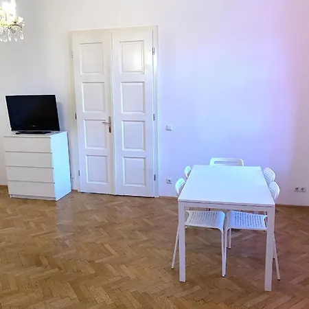 Opera Apartment