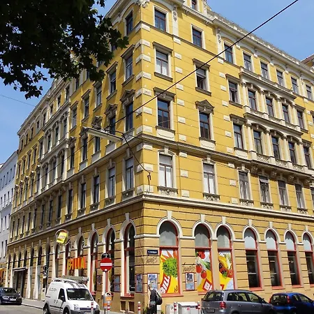Lehrerhaus 2*