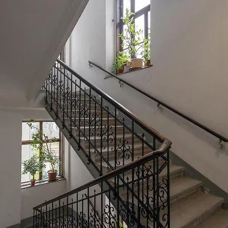 Apartment Schonbrunn Garden View
