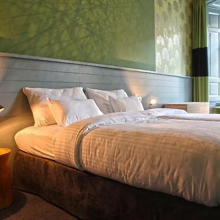 Saint Shermin & Champagne 4*
