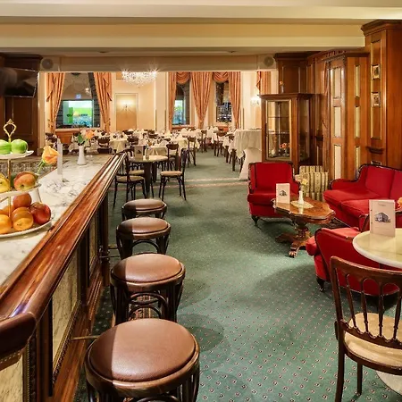 Hotel Bellevue 4*