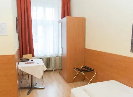 Lehrerhaus 2* Vienna