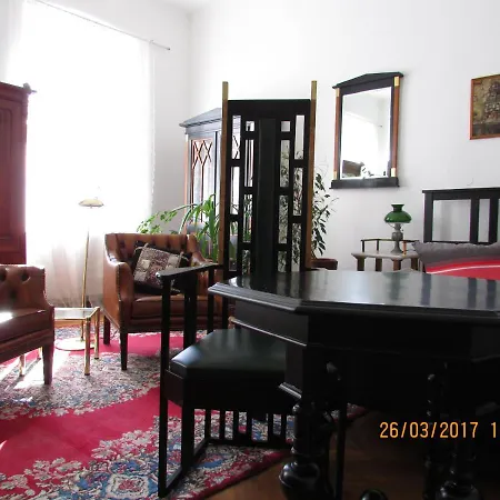 Art Nouveau