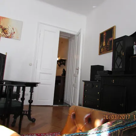 Art Nouveau Apartment Vienna
