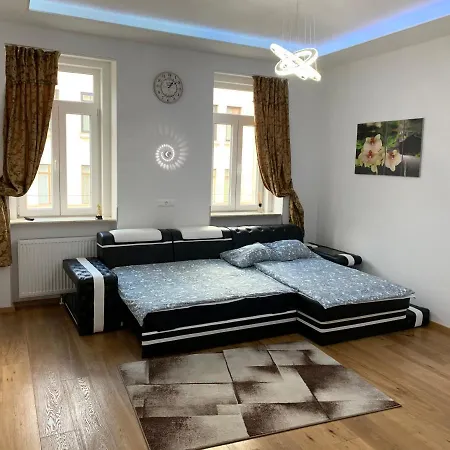 Apartmanhotel Colony 2*
