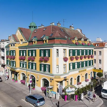 Bergwirt Schoenbrunn 3* Vídeň