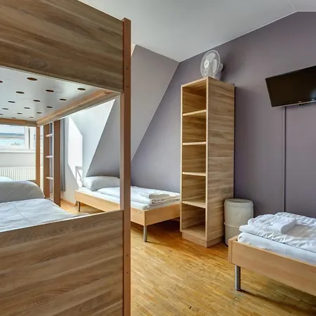 Hotel Meininger Hauptbahnhof Vienna