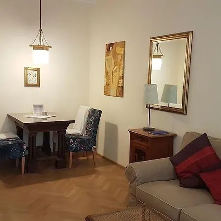 Hermine Apartment