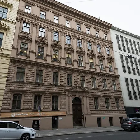 Premium Maria Theresia I Apartment
