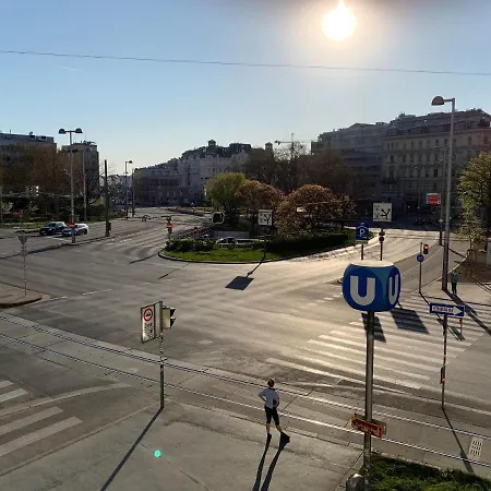 Apartment Kh Karlsplatz *