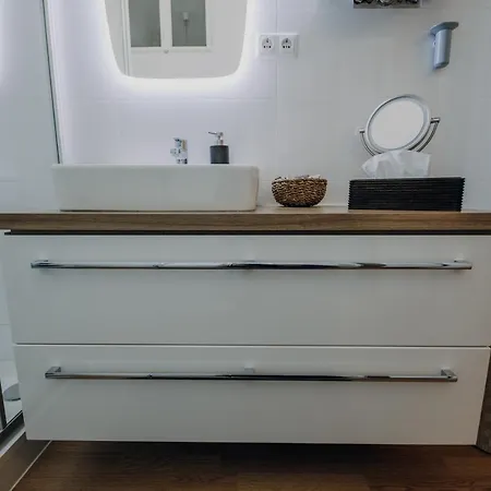 Apartment Karmelita Vienna