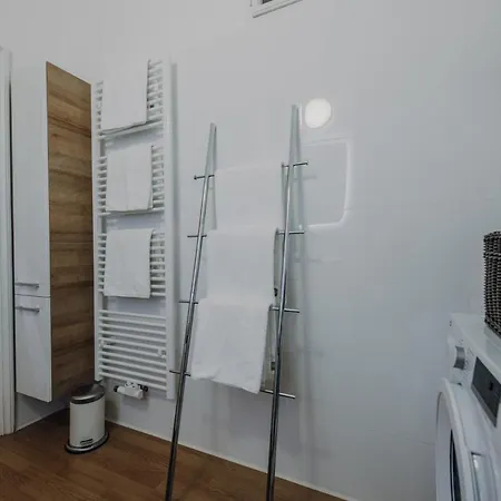Apartment Karmelita