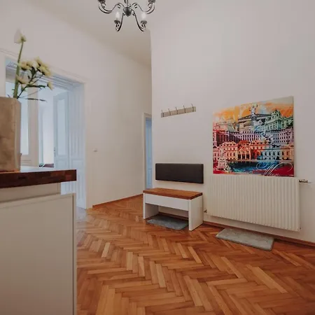 Karmelita Vienna