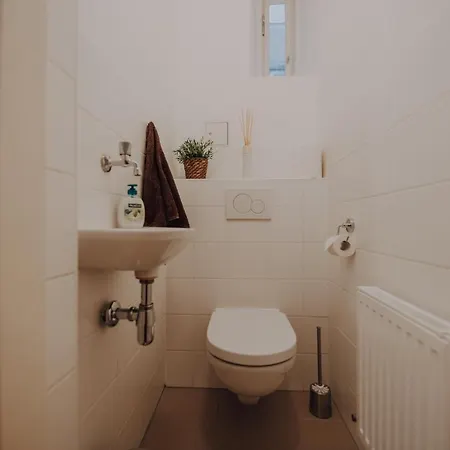 Karmelita Apartment