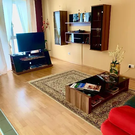 Apartamento Luxurious Incl Garage And Terrace