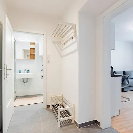 Apartment Newly-renovated, In The Heart Of Vienna