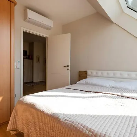 Apartment Grosses Penthouse #12 Mit Terrasse Und Aussicht