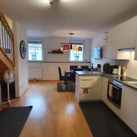 Wiener Maisonette Mit Terrasse Apartmán