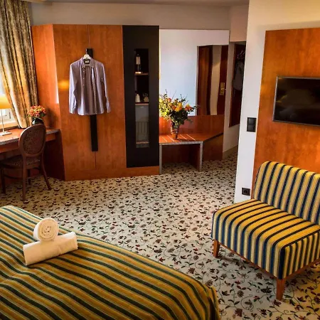 Mercure Grand Biedermeier 4*