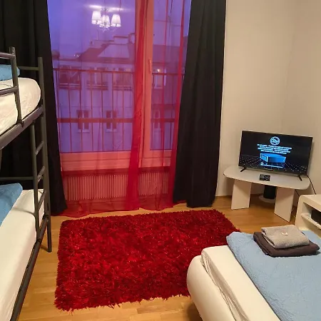 Rh Apartment *