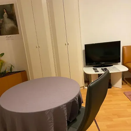Apartment Rh *