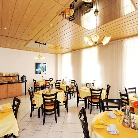 Franzenshof מלון