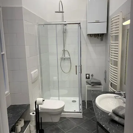 Lejlighed 100m2 Naehe 1010 Wien