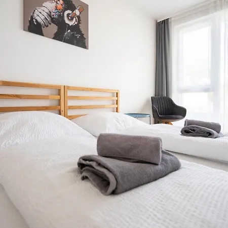 Donaufeld Living - Geraumiges Mit Balkon Apartment Vienna