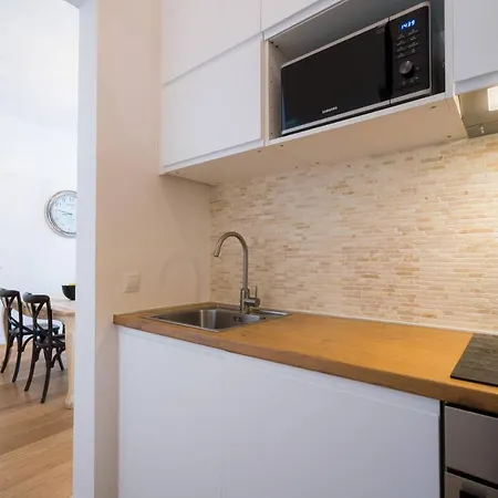 Residence, Naschmarkt - Museumsquartier Aparthotel *