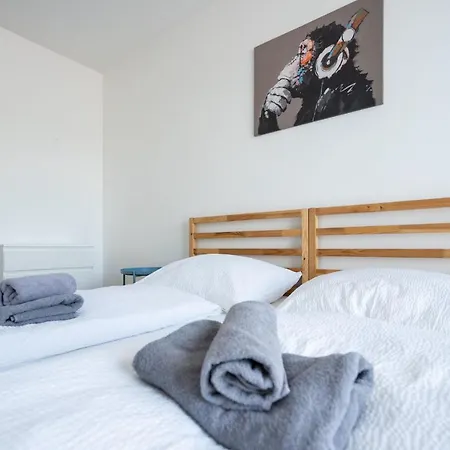 Donaufeld Living - Geraumiges Mit Balkon * Vienna