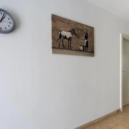 Apartment Donaufeld Living - Geraumiges Mit Balkon