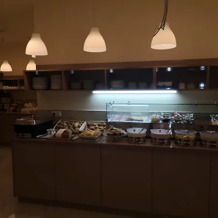 Ch-hotel Luka Budget
