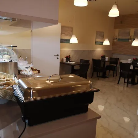 Vendégház Ch-hotel Luka Budget