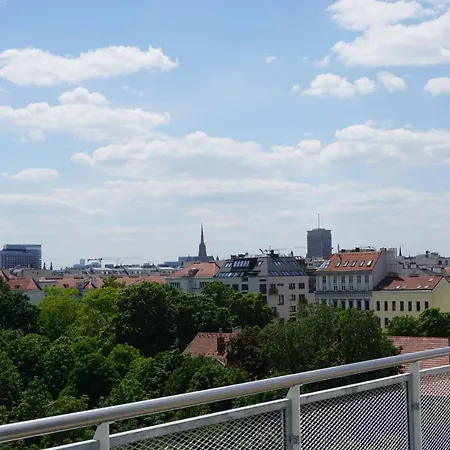 Augartenblick Penthaus 16 *