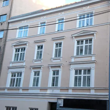 Leopoldsgasse Апарт-отель